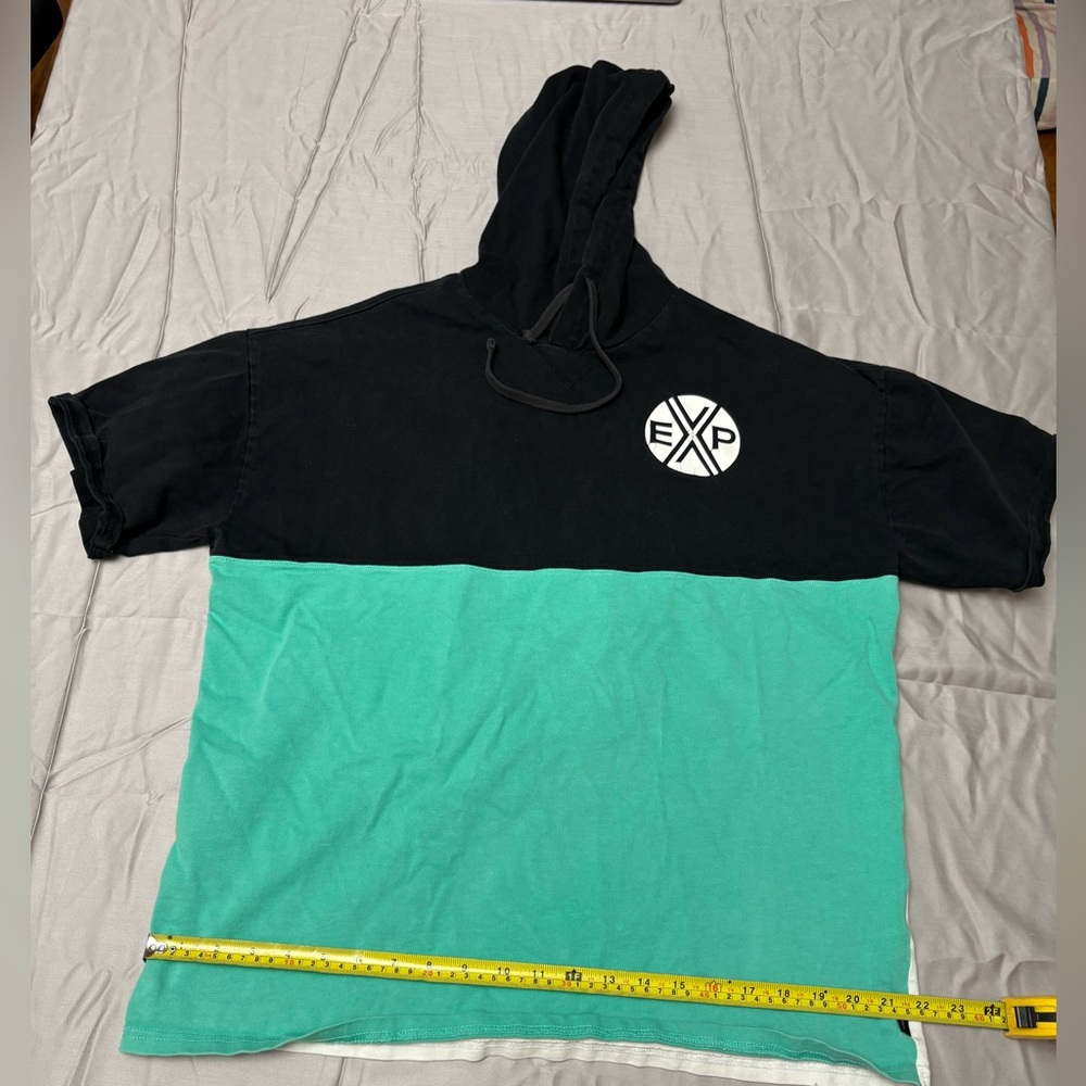 Express - Mens Hoodie Short Sleeve